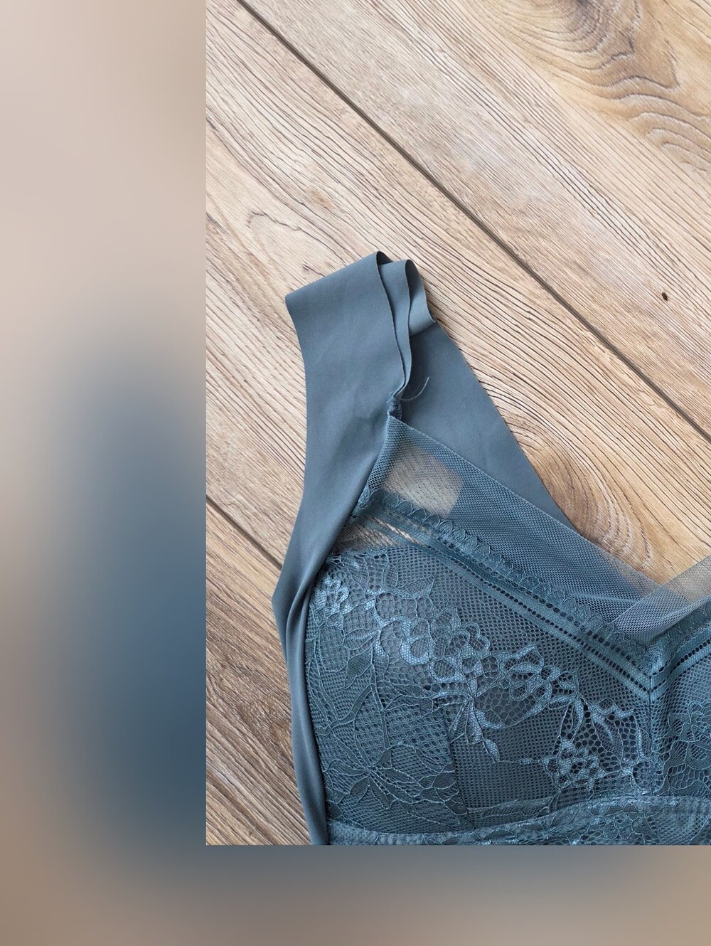 AmazonTeal Color Spandex bra